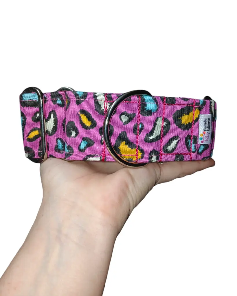 Collar martingale animal prin fucsia 
