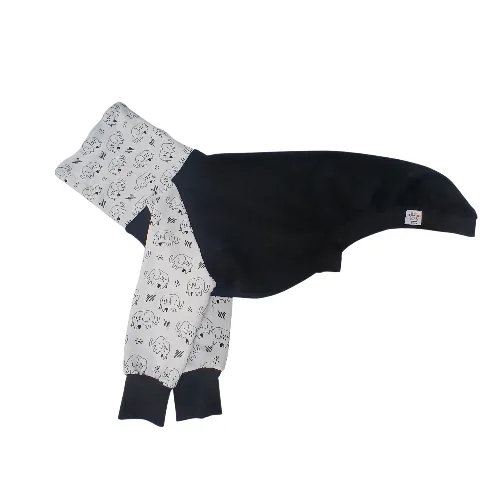 Sudadera negra con elefantes